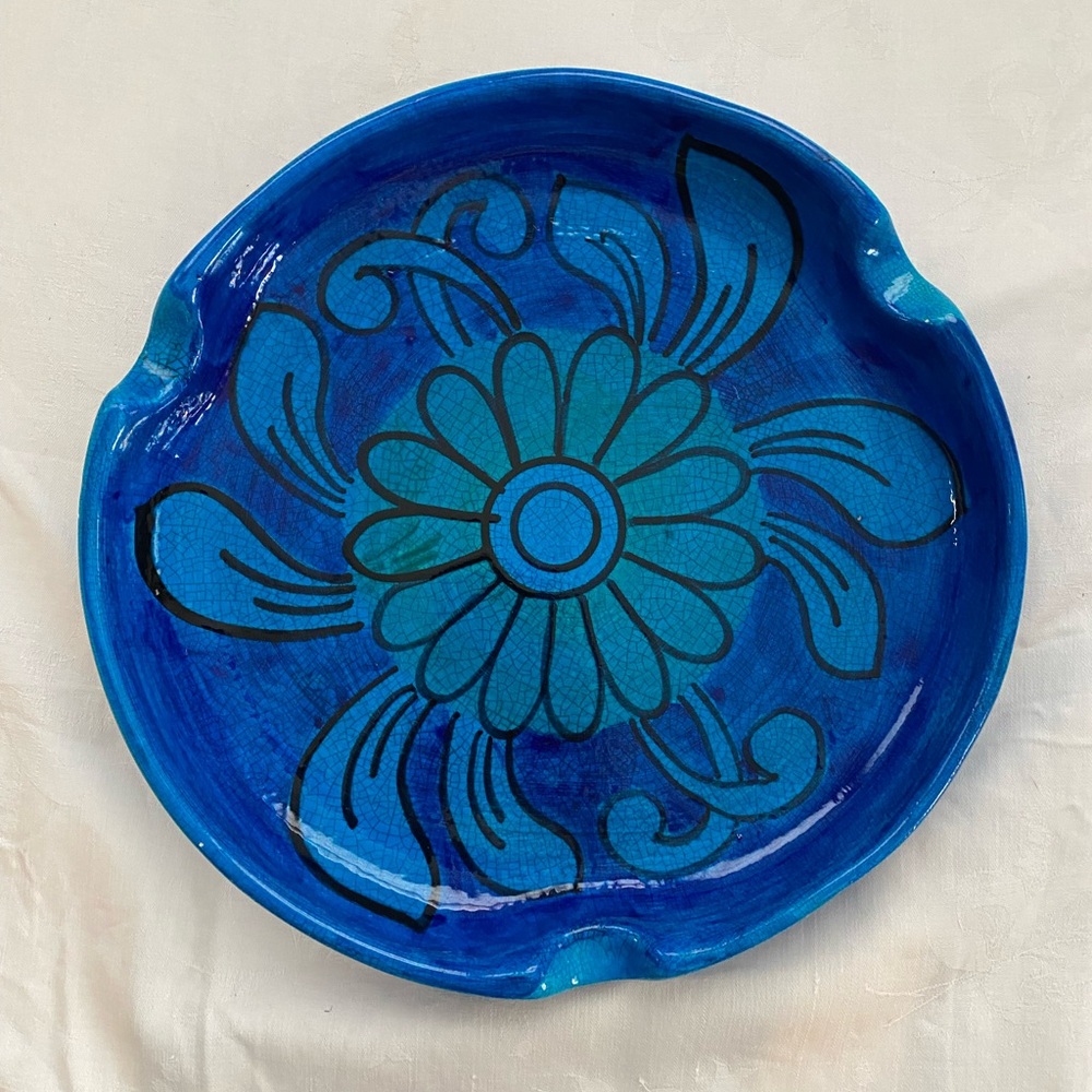Vintage MCM Italian pottery ceramic ashtray, brilliant blue and turquoise